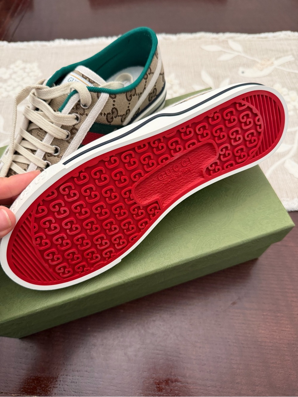 Women's Gucci Tennis 1977 Low Top Sneakers - Picture 3 of 4